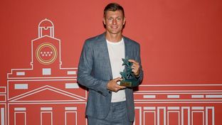 Kroos recibe el Premio Siete Estrellas del Deporte de la Comunidad de Madrid