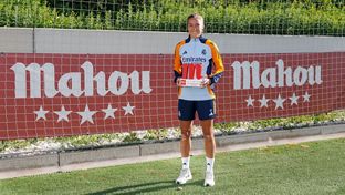 Angeldahl, Jugadora Cinco Estrellas Mahou de abril