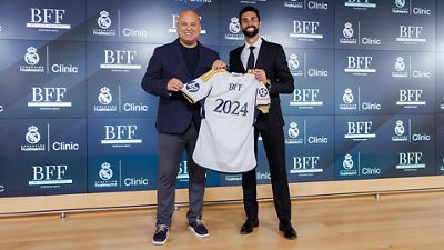 Arbeloa presentó los clínics de la Fundación con Be Free Football