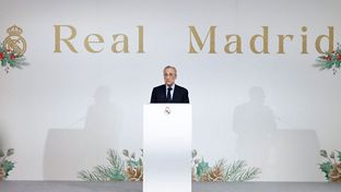Florentino Pérez preside la comida de Navidad con los medios de comunicación