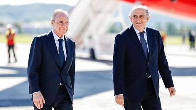 El presidente, con el equipo en San Sebastián