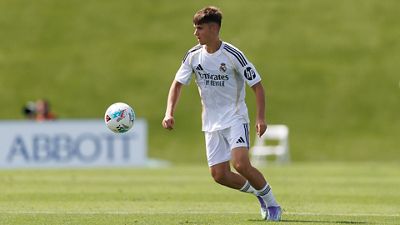 Once incial del Castilla frente al Cacereño
