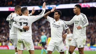 ريال مدريد - فالنسيا: نحو الفوز بالنقاط الثلاث في البرنابيو
