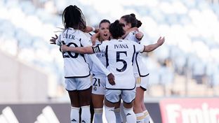 2-1: Gran remontada y victoria con un golazo de Zornoza en la última jugada 