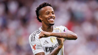Militão cumple 28 años