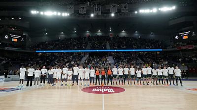 Minuto de silencio en el WiZink Center