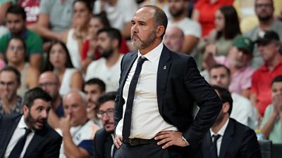 Chus Mateo: “Estoy orgulloso del equipo por la manera de luchar”