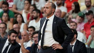 Chus Mateo: “I hope that these situations help us to grow”