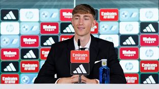 Huijsen : "C'est le plus beau jour de ma vie, c'est un rêve d'être ici"