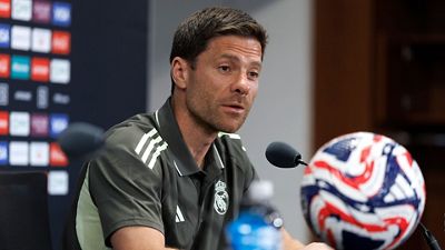 Xabi Alonso comparecerá esta noche en rueda de prensa