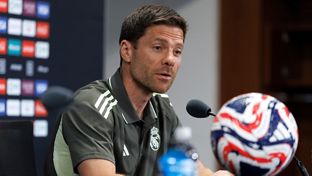 Xabi Alonso comparecerá esta noche en rueda de prensa