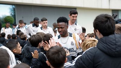 La cantera deseó suerte al equipo antes del partido contra el Arsenal