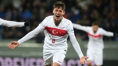 2-4: Arda Güler marca en la victoria de Turquía en Islandia