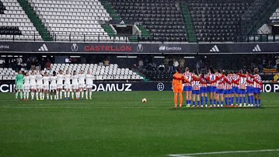 Minuto de silencio antes del Real Madrid-Atlético