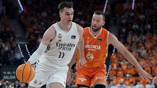 82-96: Gran victoria del líder en Valencia