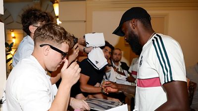 Así fue la llegada del Real Madrid a Budapest
