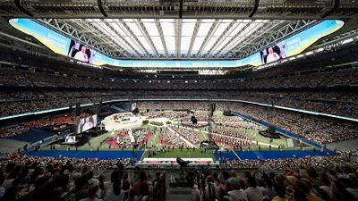 El Bernabéu, un escenario grandioso para una visita histórica