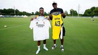 Pascal Siakam, campeón de la NBA, visitó a la plantilla del Real Madrid