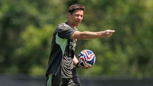 Xabi Alonso comparecerá esta noche en rueda de prensa