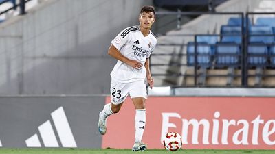 Once inicial del Catilla contra el Intercity