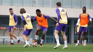 O Real Madrid continua os preparativos para o jogo de ida das quartas de final da Liga dos Campeões