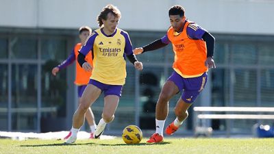 الفريق يستعد للمباراة ضد لاس بالماس