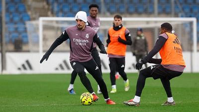 Último entrenamiento antes de recibir a la Real Sociedad