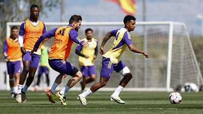 Último entrenamiento antes de recibir al Cádiz