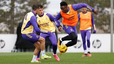 リーガの首位チームがセルタ戦へ向けて準備