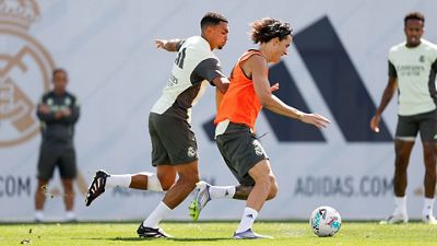 Intensa sesión con balón en la Ciudad Real Madrid