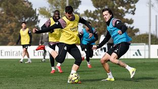 Físico y balón en la Ciudad Real Madrid