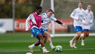 El Real Madrid completó la última sesión antes de su visita al Twente