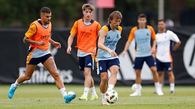 Real Madrid complete first training session in Chicago