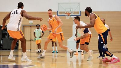 El equipo continúa preparando el primer partido de la final de la Liga