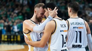 62-64: Deck delivers last-second win to cap a historic Regular Season