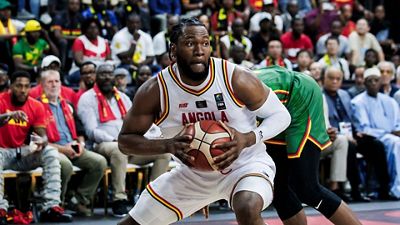Bruno Fernando se clasifica con Angola para jugar la final del Afrobasket ante Mali 