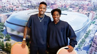 Militão and Endrick at signing session in Mallorca