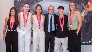 The European Under-19 champions were in the Bernabéu presidential box