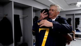 Comment Ancelotti a célébré la qualification avec le groupe dans le vestiaire