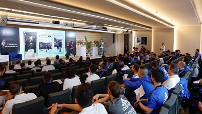 Cerca de 3.000 horas de formación en cursos y talleres de la Fundación Real Madrid impactaron en casi 10.000 personas