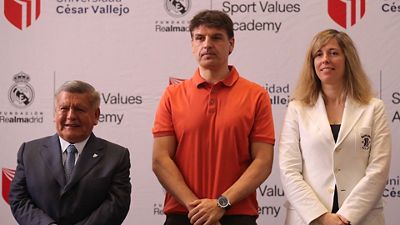 Morientes presenta en Perú el patrocinio de la Universidad César Vallejo a la plataforma de la Fundación Sport Values Academy  