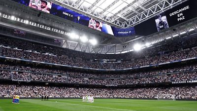 Minute's silence in memory of Pepe Portolés