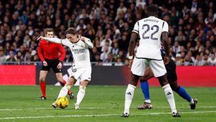 El golazo de Modrić: control magistral y disparo imparable con la derecha