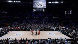Minute of silence for Santamaría at Movistar Arena