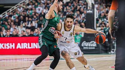 Pleno de triunfos del líder en Atenas 