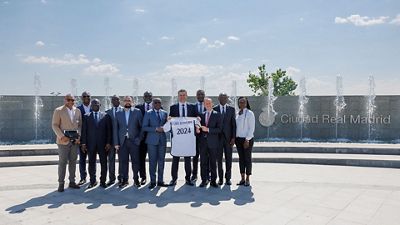 Butragueño presenta los clínics de la Fundación en Costa de Marfil 