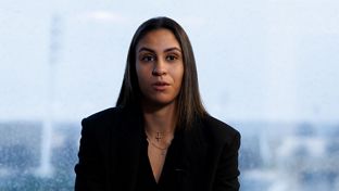 Lakrar: “Jugar en el Real Madrid es un sueño y estoy contenta de seguir aquí”