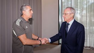 Club president joins the team in Malaga