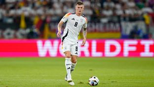 1-1: Kroos y Rüdiger acaban primeros de grupo con Alemania