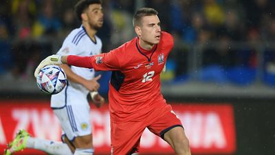 1-2: La Ucrania de Lunin vence a Bosnia y jugará la final de la repesca de clasificación para la Eurocopa